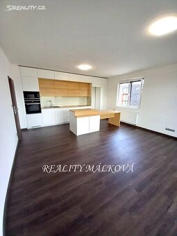 Pronájem bytu 3+kk 83 m² Na Spravedlnosti, Pardubice - 3
