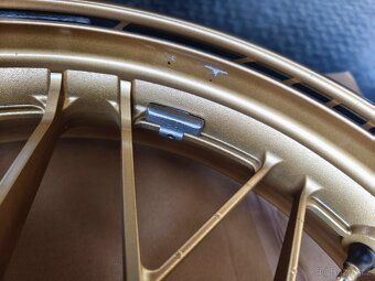 Přední kolo Kawasaki - 3