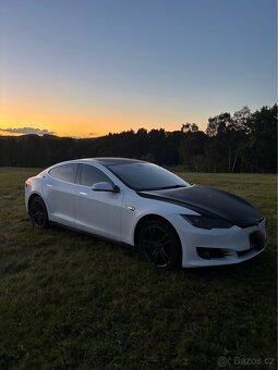Tesla model S  85 P - 3