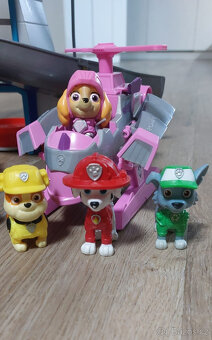 Tlapková patrola centrála a figurky - 3