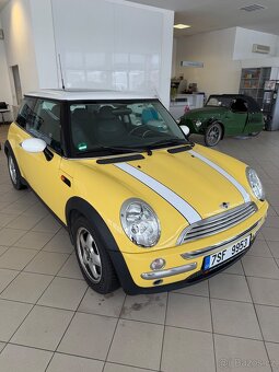 Mini Cooper 1,6 mimořádně zachovalý stav - 3