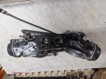 Karburátor Suzuki SV 650 - 3