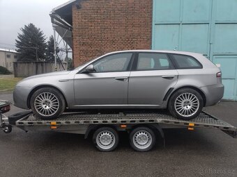 Alfa Romeo 159 SW 2.4 jtd...CELEK NEBO DÍLY-MOTOR KO - 3