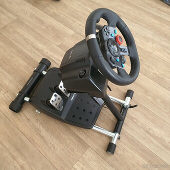 Volant včetně pedálů a stojanu PS3/PS4 - 3