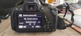 CANON EOS 700D - 3