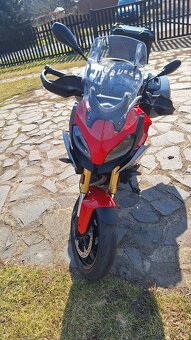 Bmw f 900 xr - 3