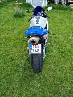 CBR 1000 RR fireblade - 3