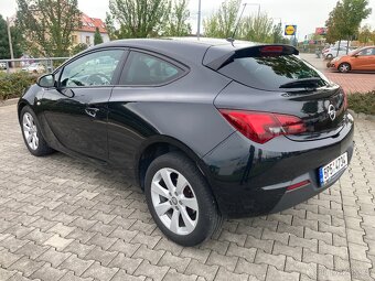 OPEL ASTRA GTC 1.4i 1.MAJITEL NOVÉ V ČR 77.000KM 2x ALU - 3