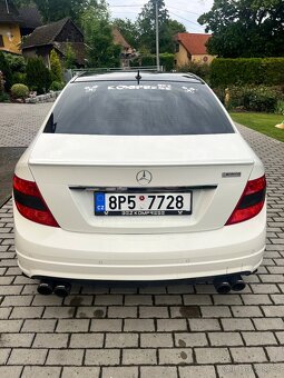 Prodám Mercedes-Benz C230 W204 - 3