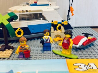 LEGO Creator 3v1 - 31083 - Dobrodružná plavba - 3