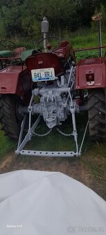 Traktor steyr - 3