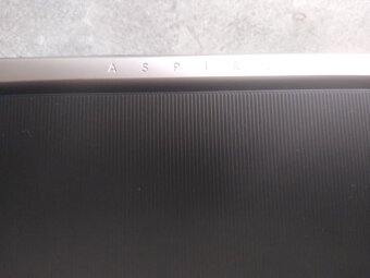 Acer A315-53 Displej 17.3 FULL HD i3 thGen 7 - 3