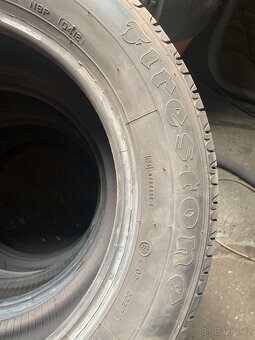 Gumy 205/60 R15 - 3
