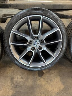 Škoda Octavia 3 Alu disky - Gemini 5x112 - 3