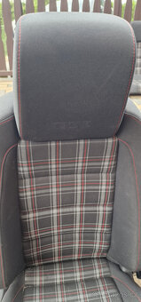 Sedačky Golf VI GTI - 3