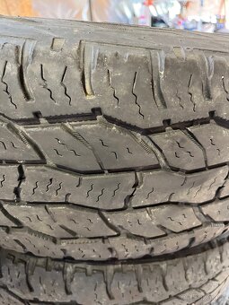 Pneu Cooper Discoverer A/T3, 235/70 r16 celoroční - 3