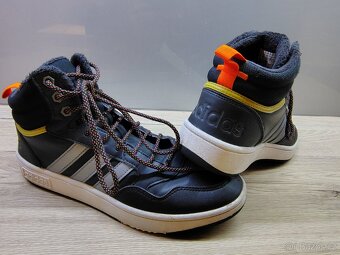Kotníčkové pánské boty Adidas 42 2/3 zateplené - 3