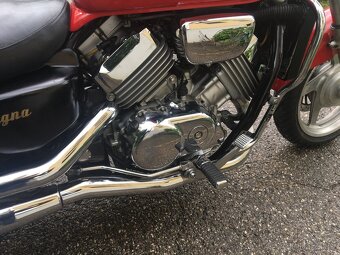 Honda Magna VF 750 C,Servisní knížka - 3