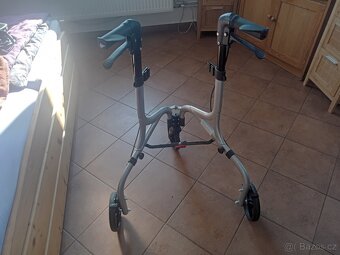 Zánovní choditko - 3