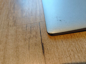 LCD víko Dell Latitude 5520 5521 Precision 3560 3561 - 3