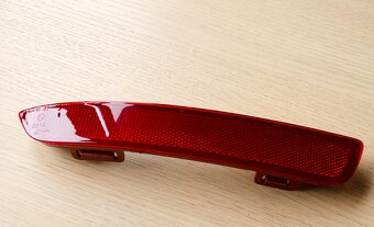 Prodám tyto nové náhradní díly pro Volvo C30 - 3