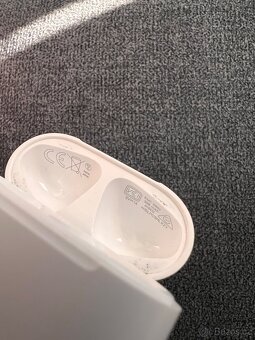 Pouzdro Apple AirPods - 3