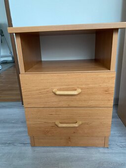 2x noční stolek - 3