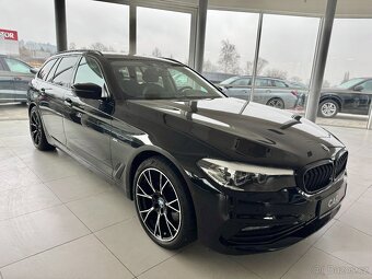BMW 520d SportLine Webasto Tažné - 3