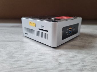 Micro pc Intel NUC NUC5CPYH Celeron J3060, 4GB, 128GB - 3