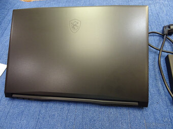 Herní notebook MSI Katana 17,3 8/512GB RTX3050 4GB - 3