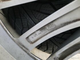Originál sada BMW disků + zimní pneu Goodyear Ultragrip - 3