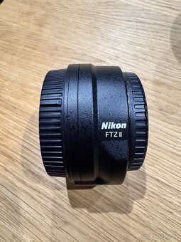 Nikon 70-200 AF-S VR 2.8 G + Nikon 18-70 + příslušenství - 3