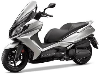 Skútr 125ccm - 3