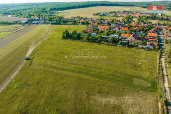 Prodej pozemku k bydlení, 3425 m², Chyňava - 3