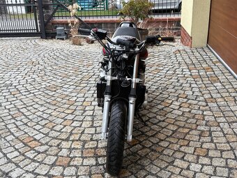 SUZUKI GSX650F - 3