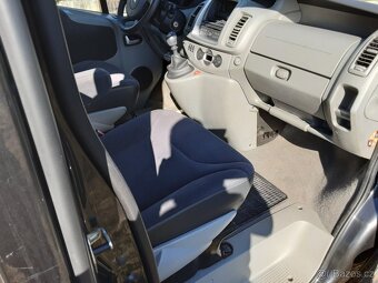 Renault trafic 2.0Dci 84kW Passenger, Nejvyšší výbava, 7míst - 3