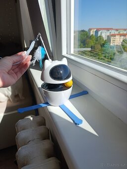 Interaktivní hračka pro kočky - 3