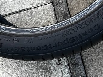 Continental 245/35/18 - 3