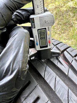 Letni Nové pneumatiky Uniroyal 195/60 R15,dot 22
- 3