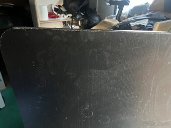 Elektrický polohovatelný stůl Ikea Bekant 160x80 cm černý - 3