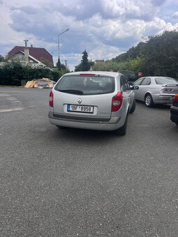Renault Laguna 1.8 - 3
