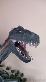 INDORAPTOR 1/6 Prime1 studio v limitaci /300 kusů na světě - 3
