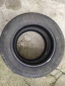 175/65R15 - 3