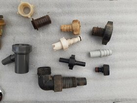 Šroubení vodovodní fitinky - 3