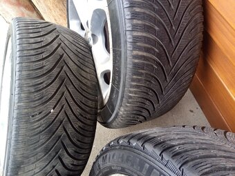 Ford S-max Alu R18 zimní - 3