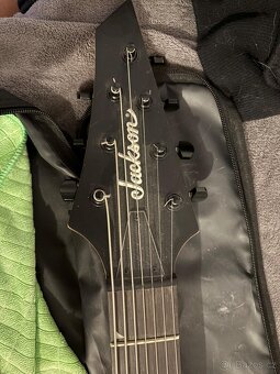 Prodam kytaru Jackson Dinky 7 strunka - 3