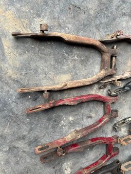 Predám zadní kyvná vidlice na motocykle JAWA ČZ 175 250 350 - 3