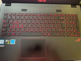 Herní notebook Asus - 3