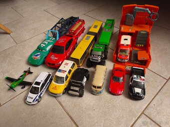 Modely autíček a jiné - 3