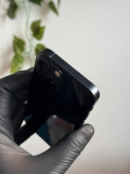 iPhone 13 mini 128GB černý - 3
